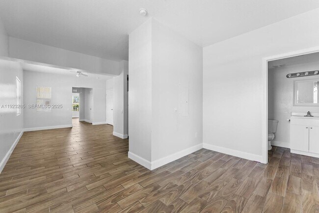 Building Photo - 56 W 12th St