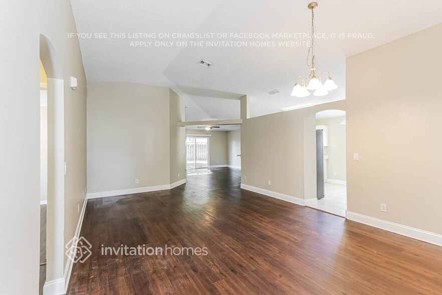 Building Photo - 2257 Deercroft Dr