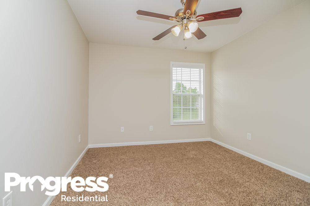 Building Photo - 1476 Priestshore Bay