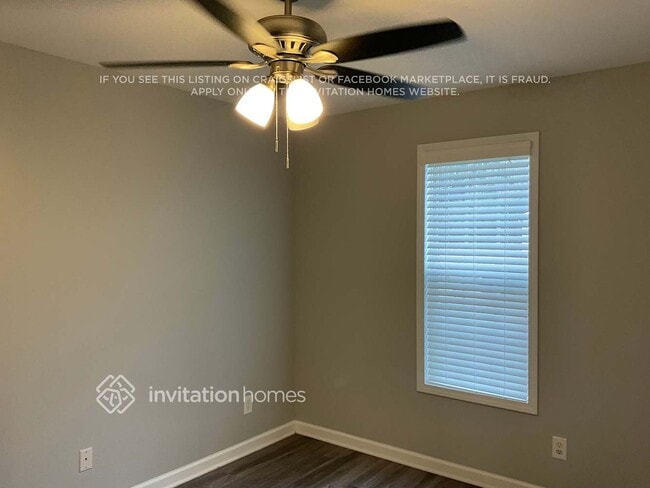 Building Photo - 1008 Bren Village Ct