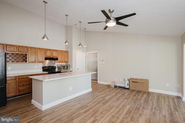 Building Photo - 3100 Cardinal Way