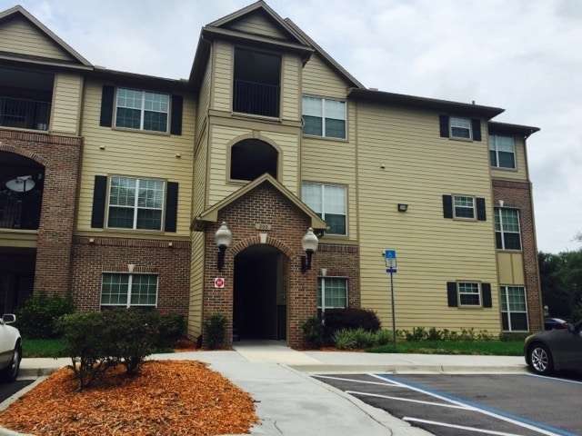 Primary Photo - 2B/2B, 2nd floor condo for rent in Reserve...