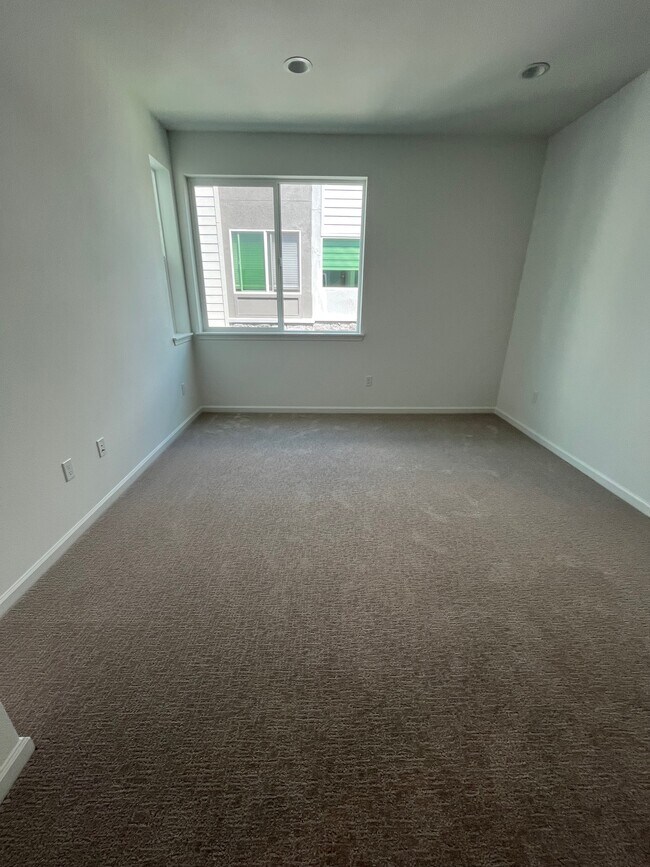Building Photo - 6357 Dandelion St