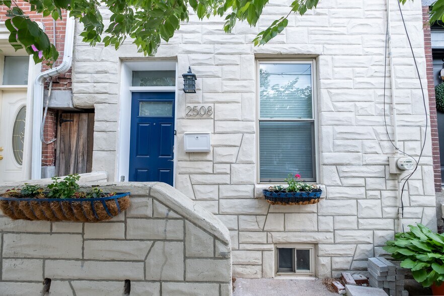 Building Photo - 2508 Christian St
