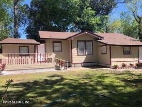 Building Photo - 2815 Fleming St