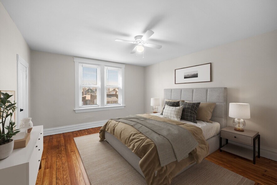 Photo virtually staged. - 5354 Gilson Ave