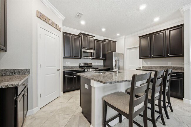 Building Photo - 21816 Crest Meadow Dr