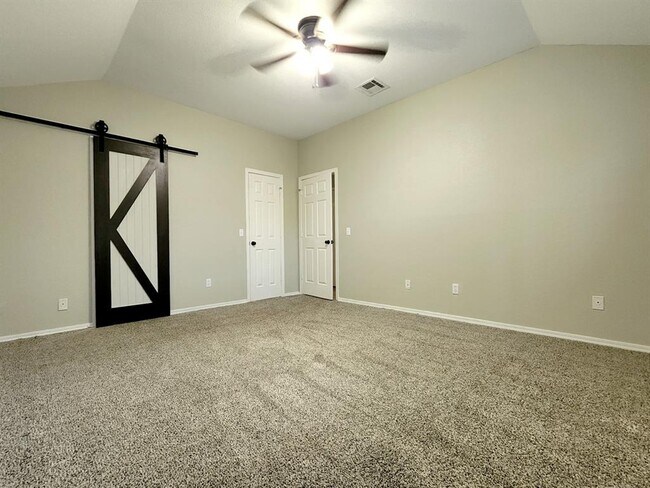 Building Photo - 11703 Lorene Ave