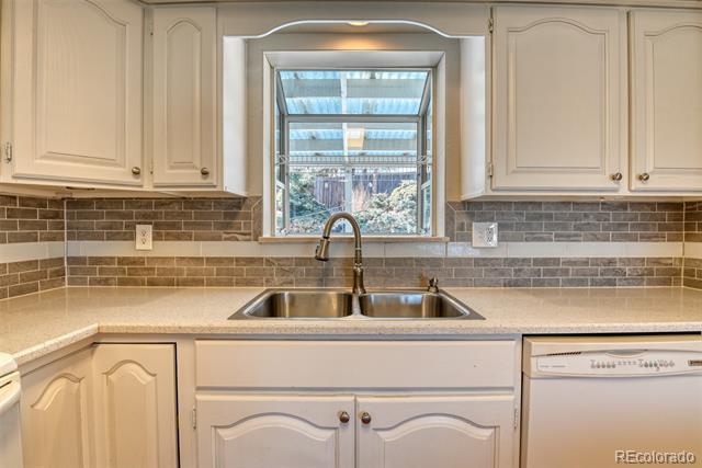 Building Photo - 1738 Wooten Rd