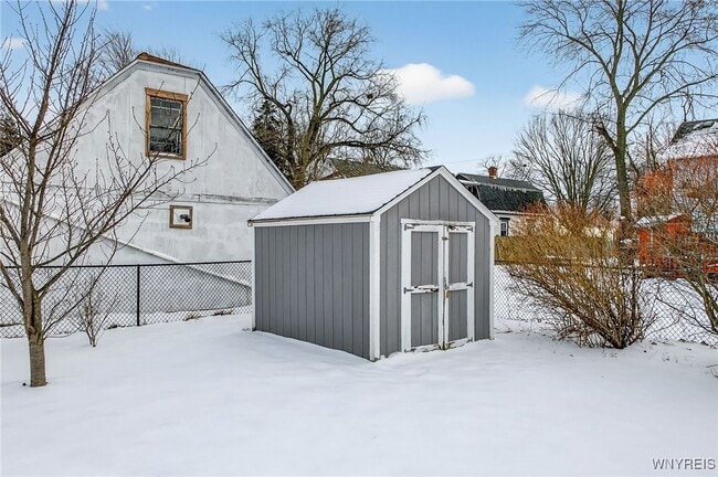 Building Photo - 47 15th Ave