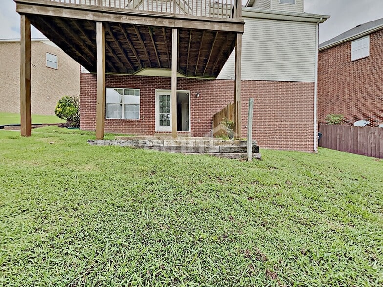 Building Photo - 221 Scarlet Ridge Ct