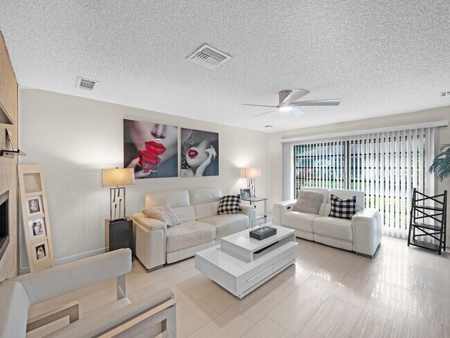 Building Photo - 4751 Storkwood Way