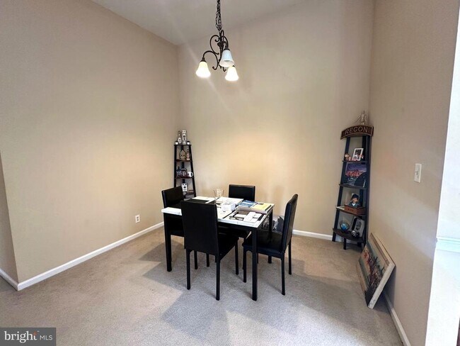 Building Photo - 7510 Ashby Ln