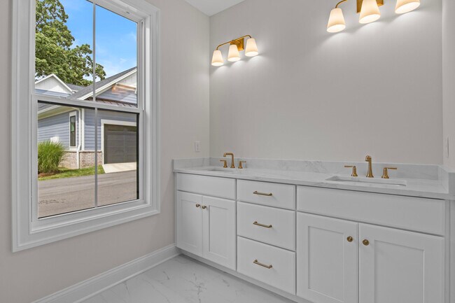 Building Photo - 3540 Harper Woods Ln