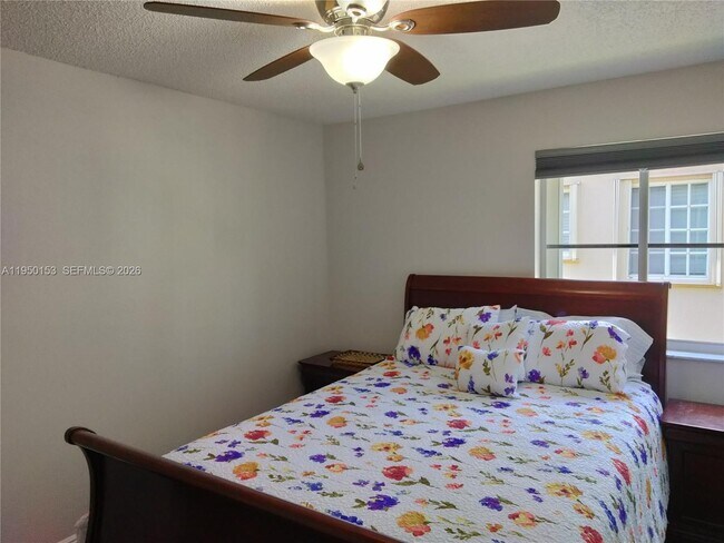 Building Photo - 1249 Allamanda Way