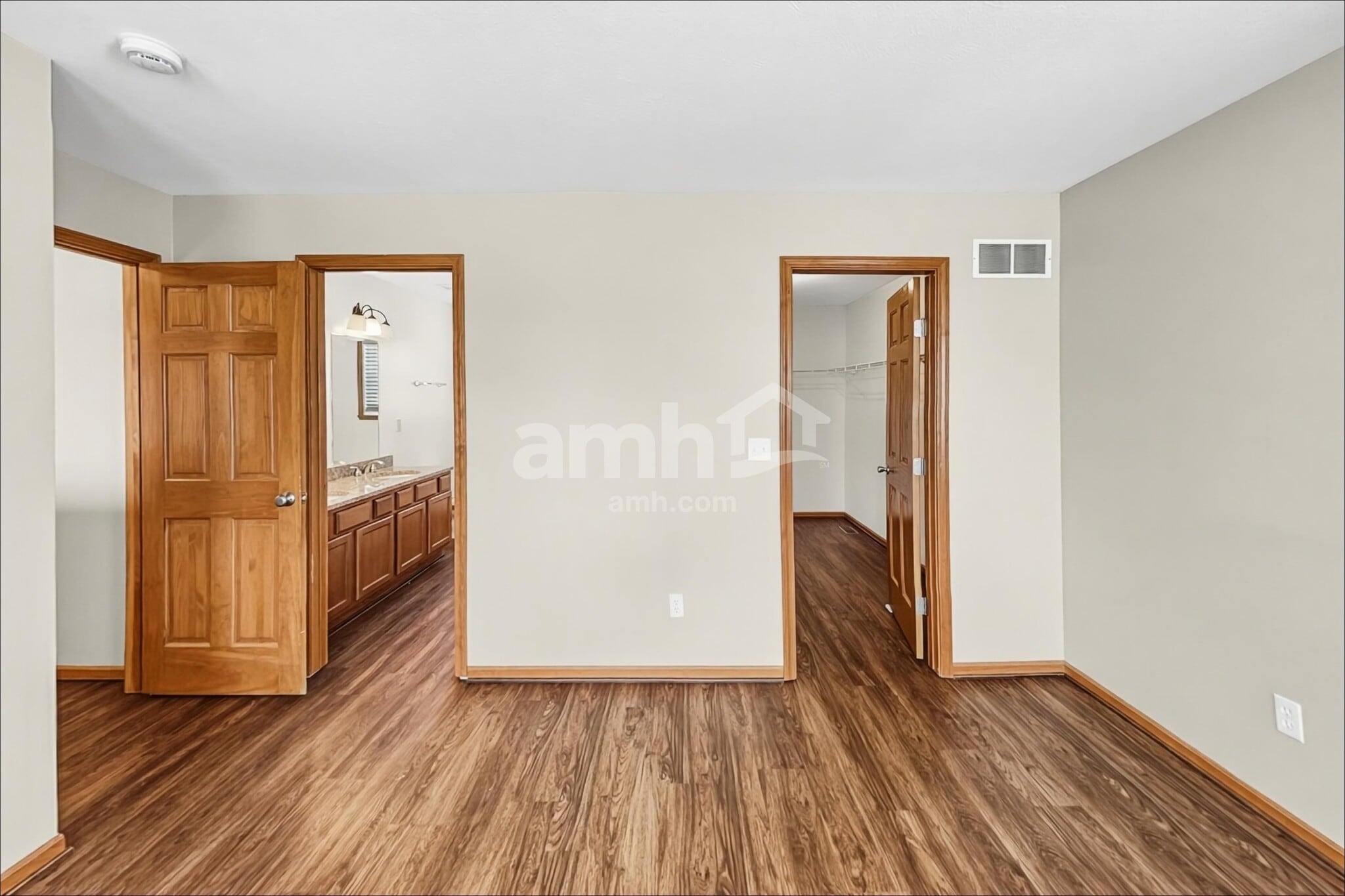 Building Photo - 6715 Legacy Pointe Ct