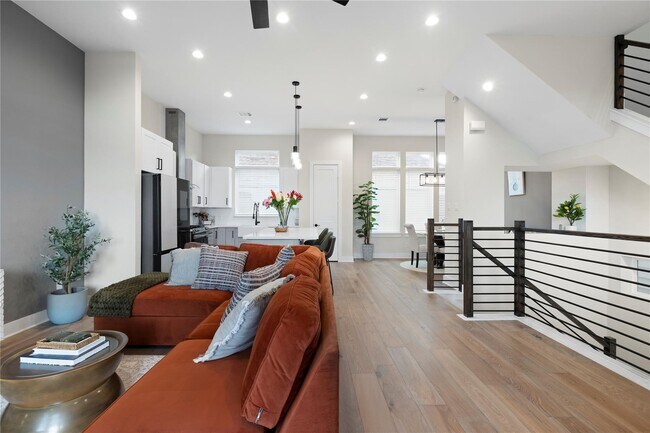 Building Photo - 1410 Milby St