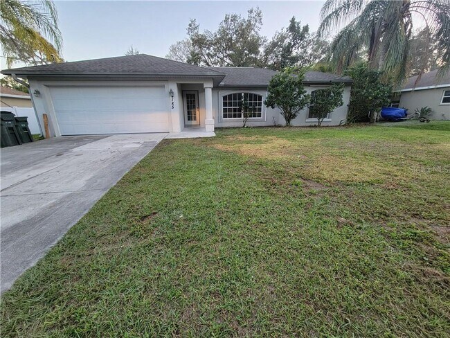 Primary Photo - 4185 Simkins Ave