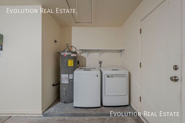 Building Photo - 6443 E Sandra Terrace