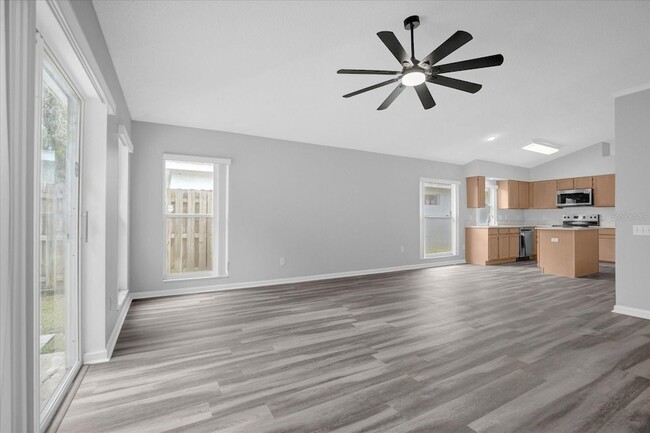 Building Photo - 3521 Moss Pointe Pl