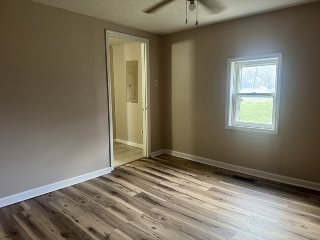 Building Photo - 1604 Alton Rd