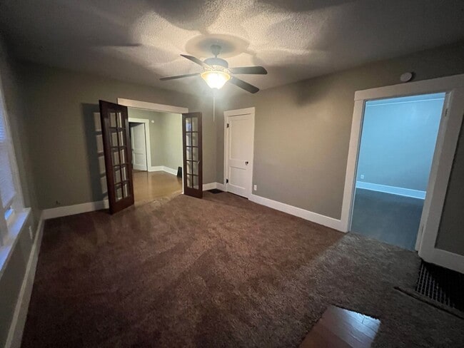 Building Photo - 2506 Clara Ave