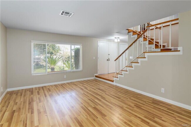 Building Photo - 10611 Jordan Ave