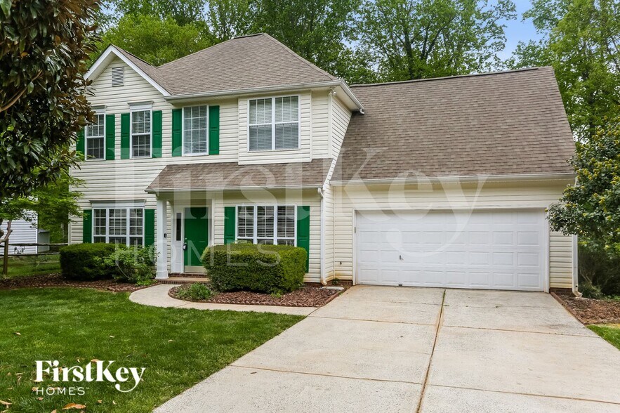 Building Photo - 8618 Cedar Hollow Ln