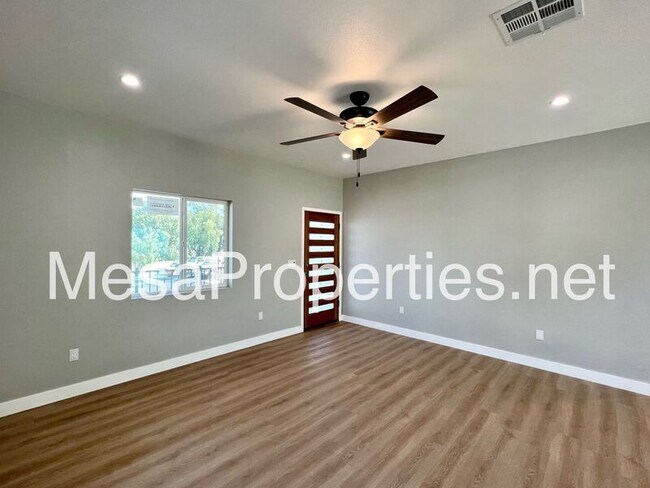 Building Photo - 10152 Cook Ave