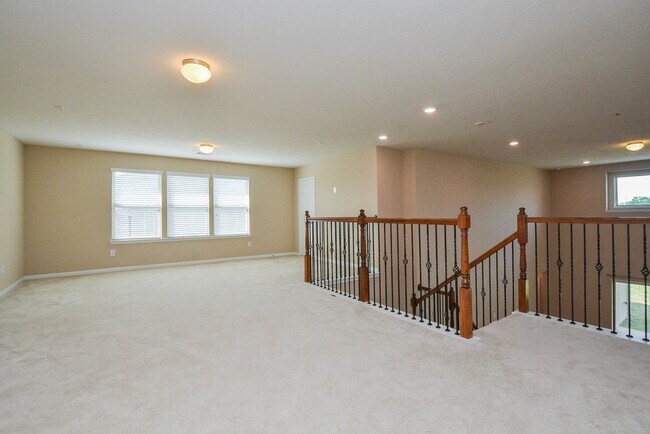 Building Photo - 8019 Cheyenne Hills Trail