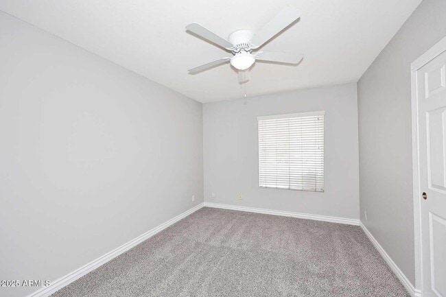 Building Photo - 617 E Calle Bolo Ln