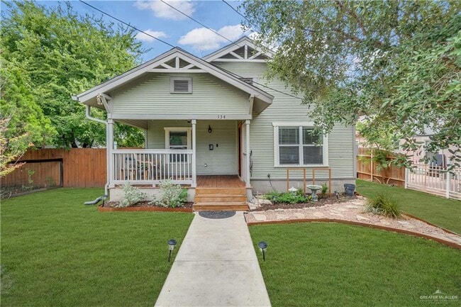 Primary Photo - 25 E St