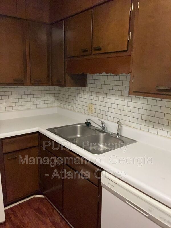 Building Photo - 771 Wilson Cir SW