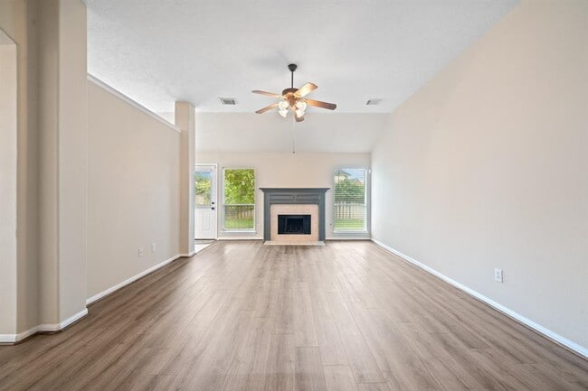 Building Photo - 21002 Normandy Forest Dr
