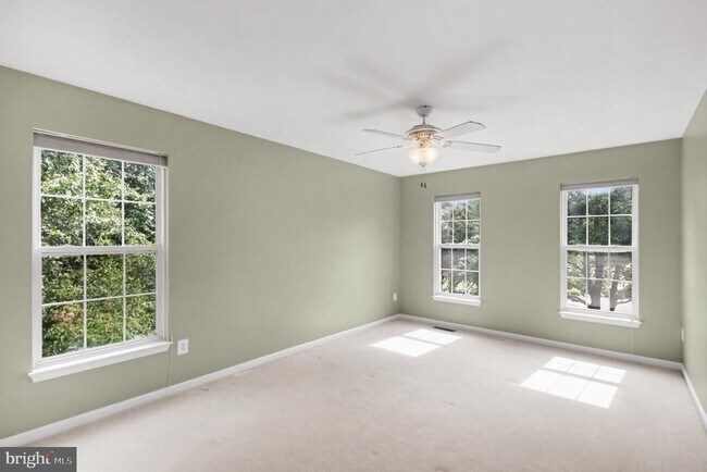 Building Photo - 3915 Carlyle Ct
