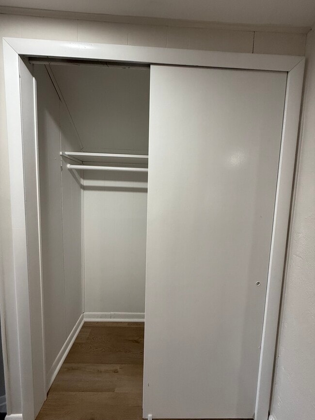 Building Photo - 255 N 1st Ave