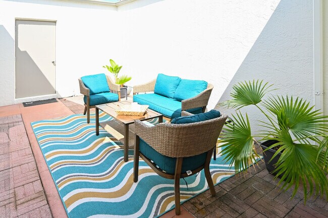 Building Photo - 301 Markley Ct