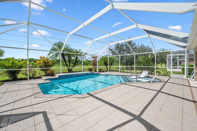 Building Photo - 3664 Gurrero Dr