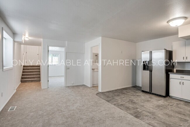 Building Photo - 1352 N 1000 W