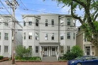 Building Photo - 64 Pleasant St