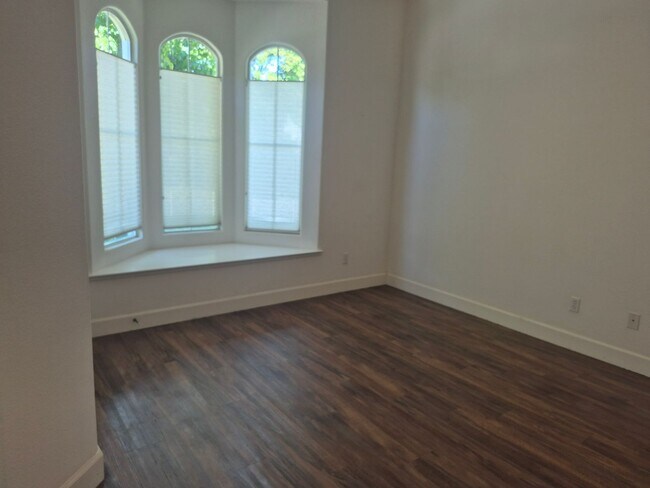 Building Photo - Coming Soon Beautiful 4 bedroom plus office with 3 Full bathrooms