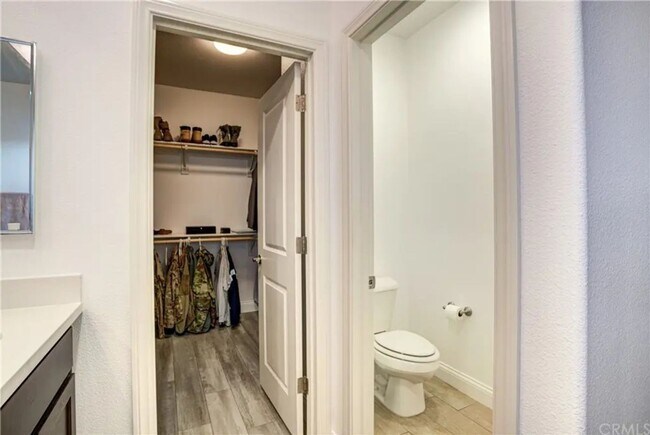 Building Photo - Spacious 4-Bedroom Corner-Lot Home w/ Smar...