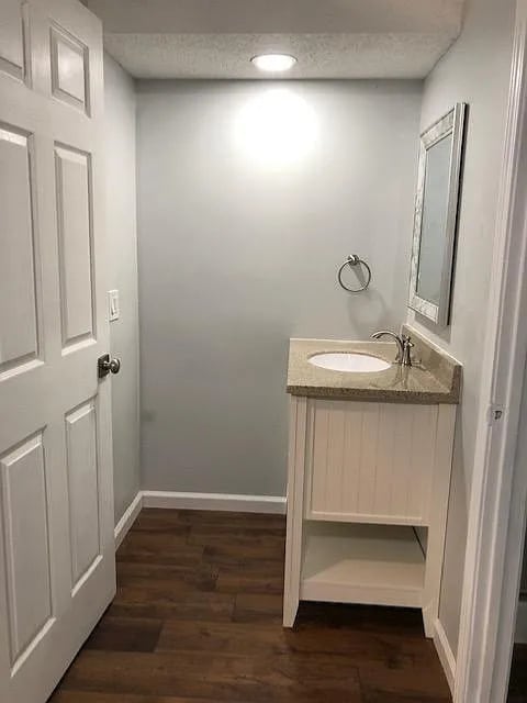 Building Photo - 2007 Melrose Dr