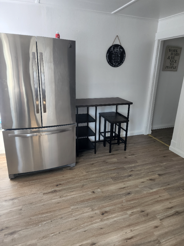 Building Photo - 49 Brown Ave