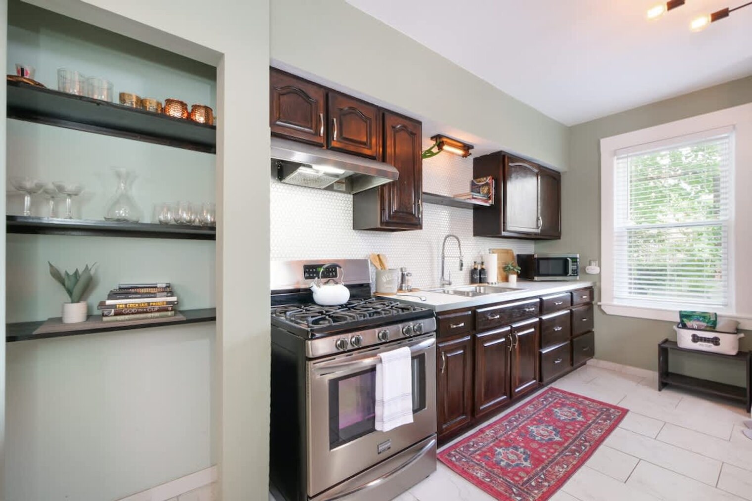 Building Photo - 2156 W 34th Pl