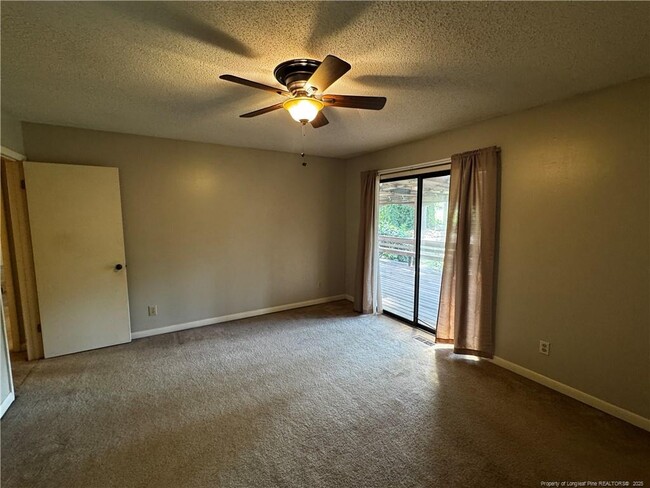 Building Photo - 6743 Irongate Dr