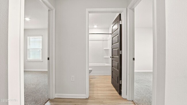 Building Photo - 6488 Slabinski Ln