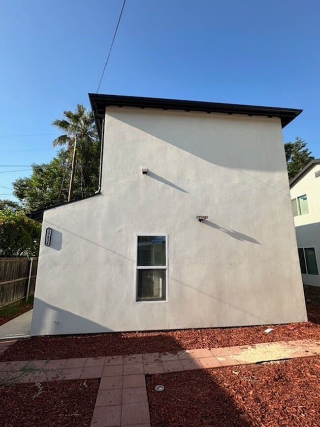 Primary Photo - Completely remodeled and located on a quie...