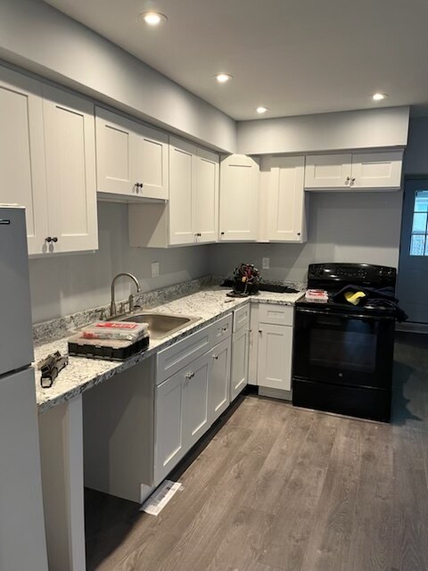 Building Photo - 115 2nd St