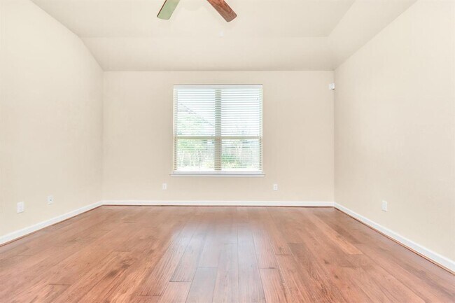 Building Photo - 9407 Vista Falls Ct